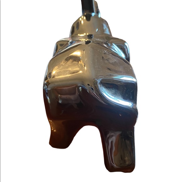 Ceramic Elephant Figure - Picture 3 of 5